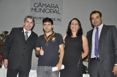 MÉRITO ESCOLAR 2014 (253).JPG