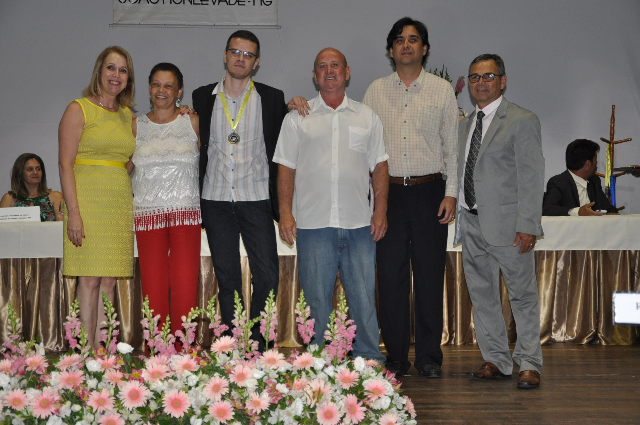 MÉRITO ESCOLAR 2016 (183).JPG