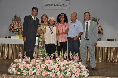 MÉRITO ESCOLAR 2016 (77).JPG