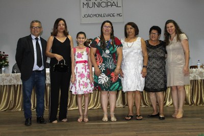 MÉRITO ESCOLAR (260).JPG