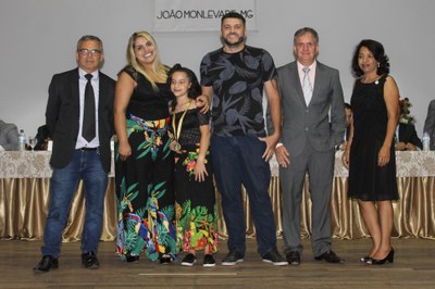 MÉRITO ESCOLAR (75).JPG