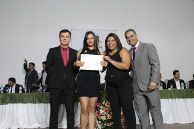 43 - Fernanda Neves de Medeiros - Laborar Consultoria em Segurança do Trabalho.jpg