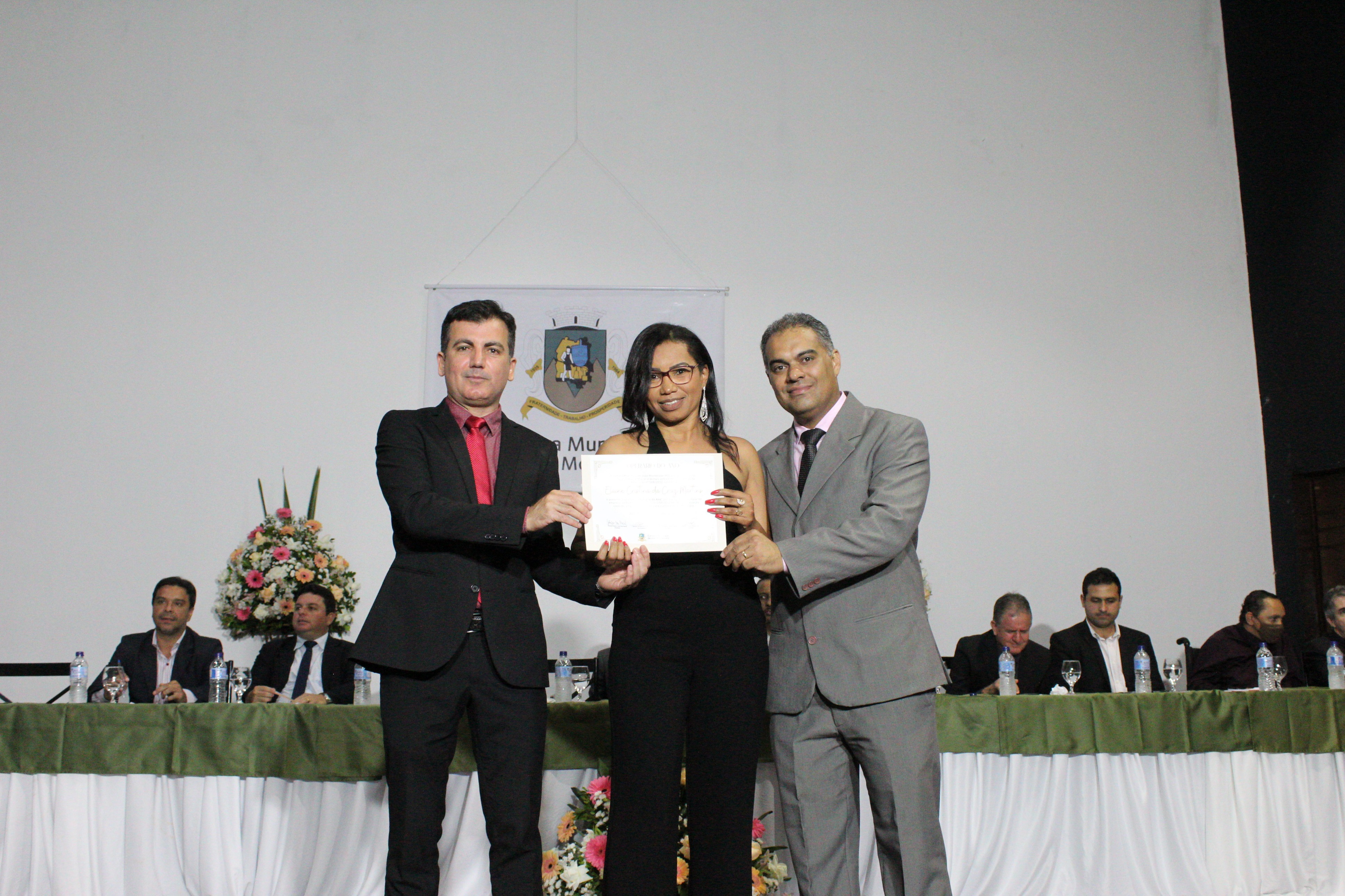 44 - Elaine Cristina da Cruz Martins - Laboratório Médico Carlos Chagas.jpg