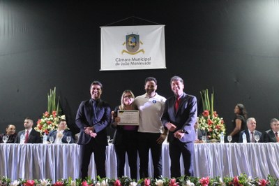 Farmácia Indiana -  Ana Cristina Mafra  (2).JPG