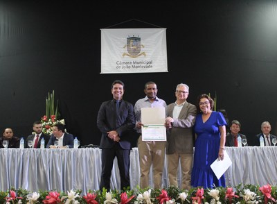 Fundação Crê-ser - Reginaldo Gonçalves de Oliveira.jpg