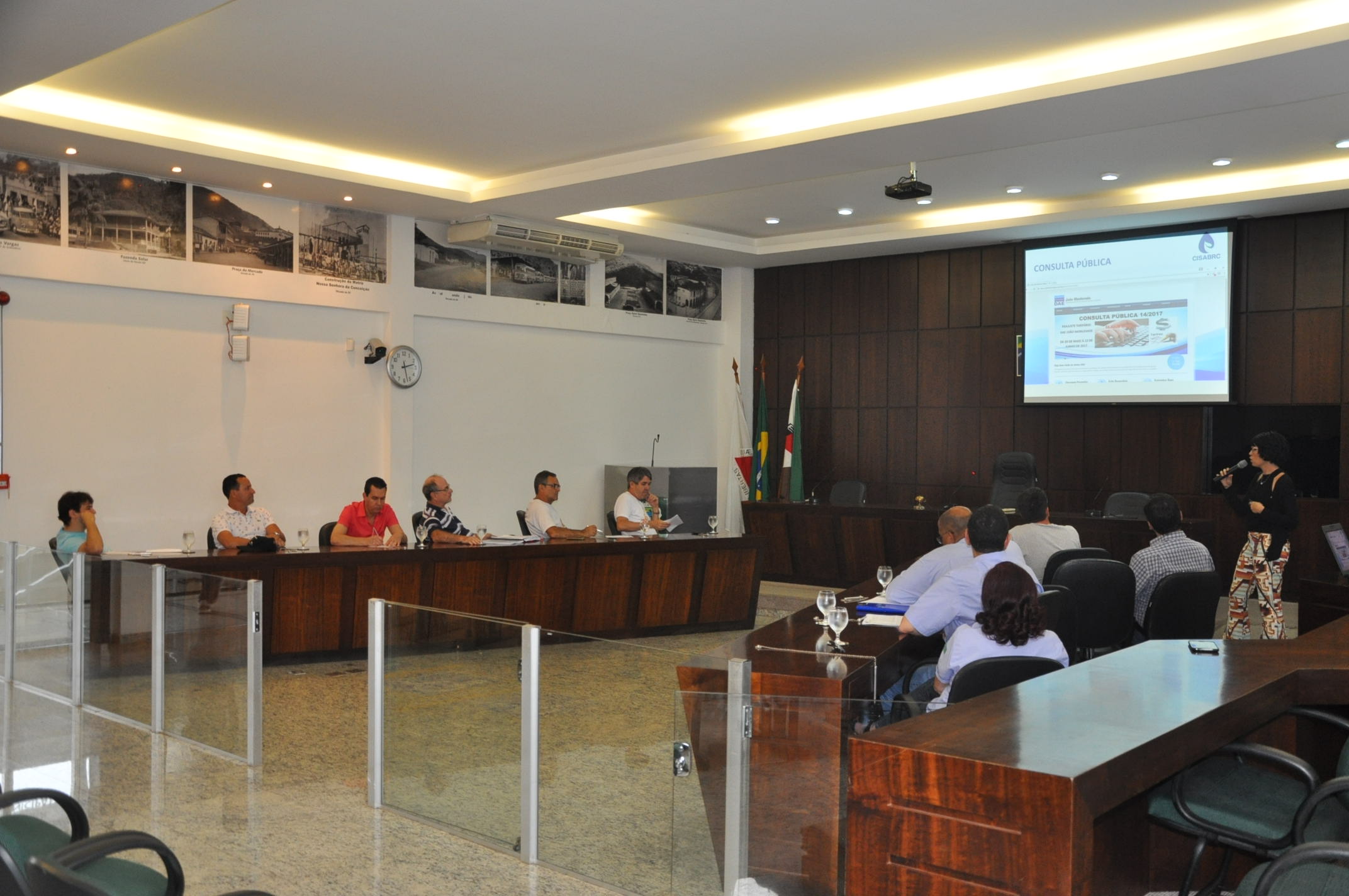 Agência reguladora esclarece aos vereadores o reajuste da tarifa de água em João Monlevade