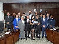 Câmara concede diploma de Mérito Desportivo à atleta Thayanne Guimarães