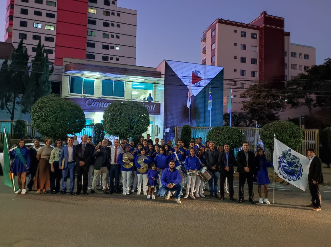 Câmara de João Monlevade entrega Moção de Aplausos à Fanfarra da EMIP