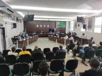 Câmara Municipal aprova projetos de lei que homenageiam Wanderson “Pipoca” e o cantor Jair Rodrigues