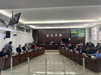 Câmara Municipal suspende votação de projetos em razão de pedido de vista e regime de urgência