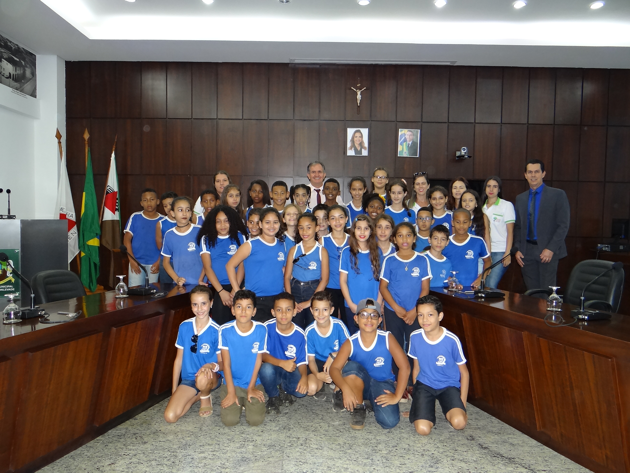 Câmara recebe visita de alunos de Alvinópolis