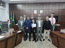 Estudante recebe Moção de Aplausos na Câmara Municipal