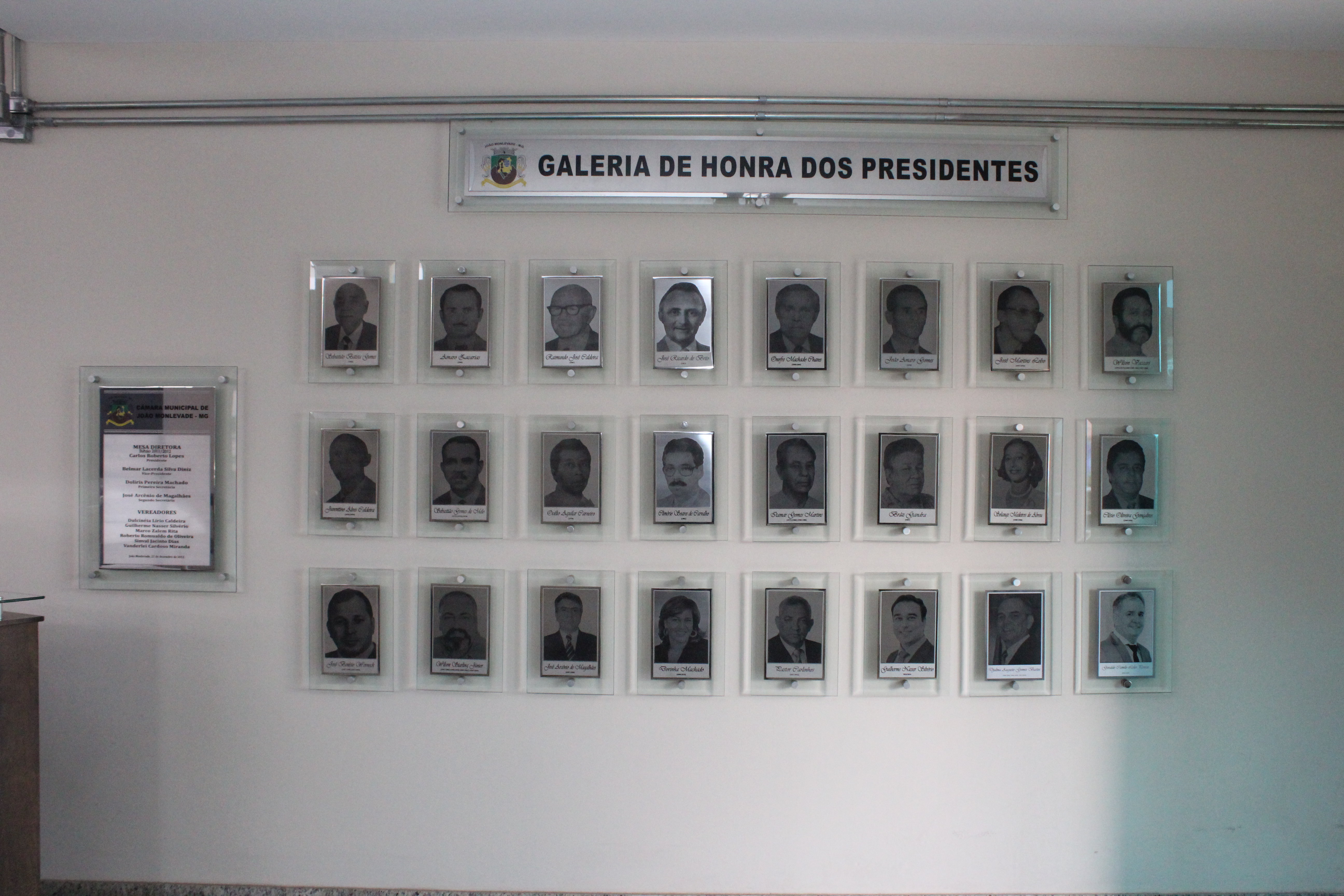 Galeria de Honra dos presidentes da Câmara de João Monlevade é atualizada