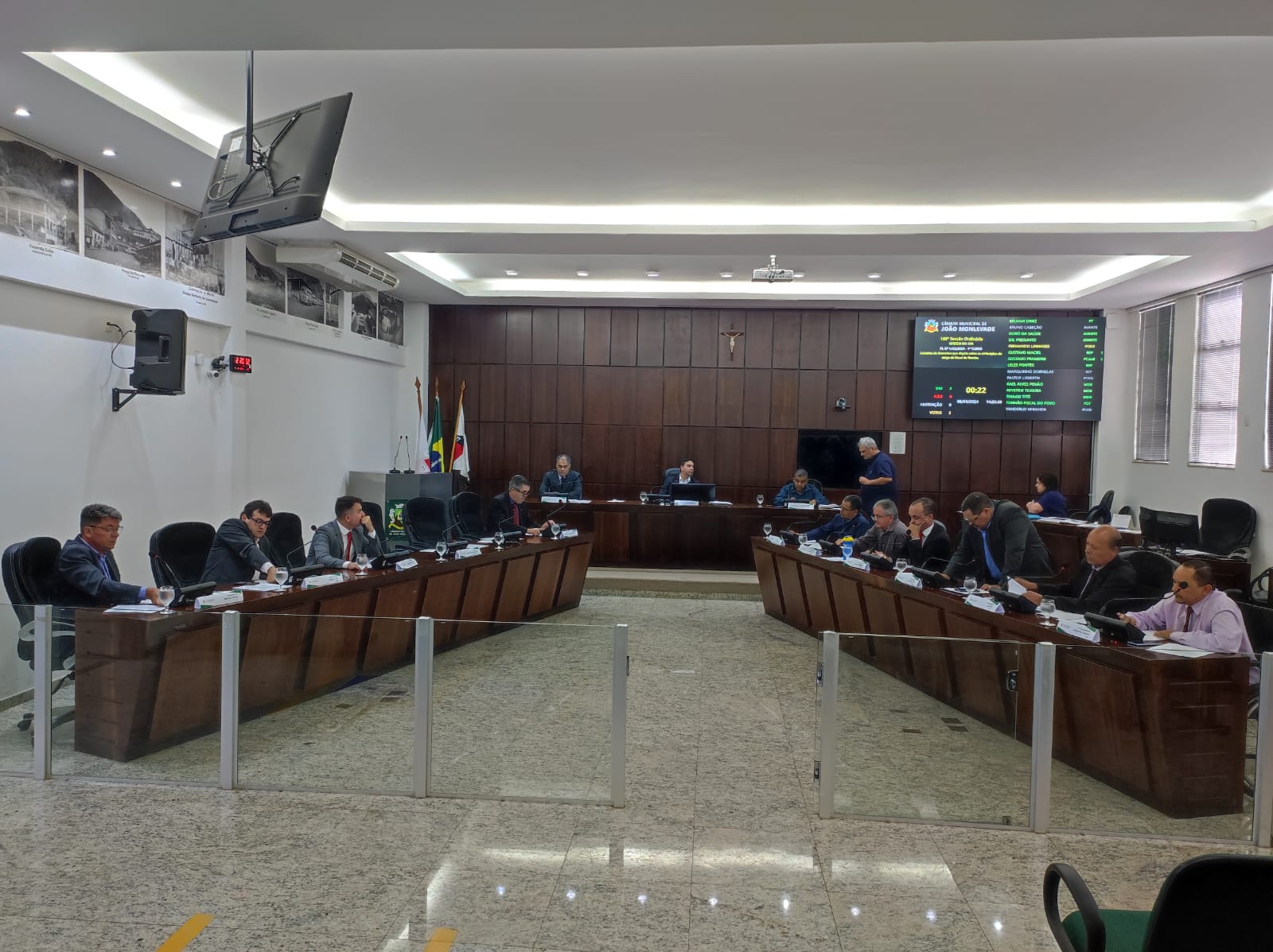 Vereadores aprovam projeto que visa adequação das atribuições do Fiscal de Rendas
